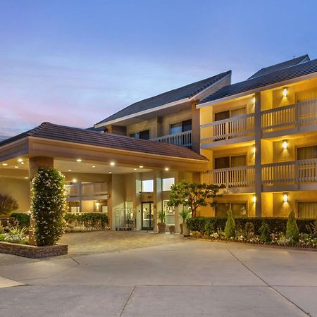 Best Western Plus Monterey Inn Bagian luar foto